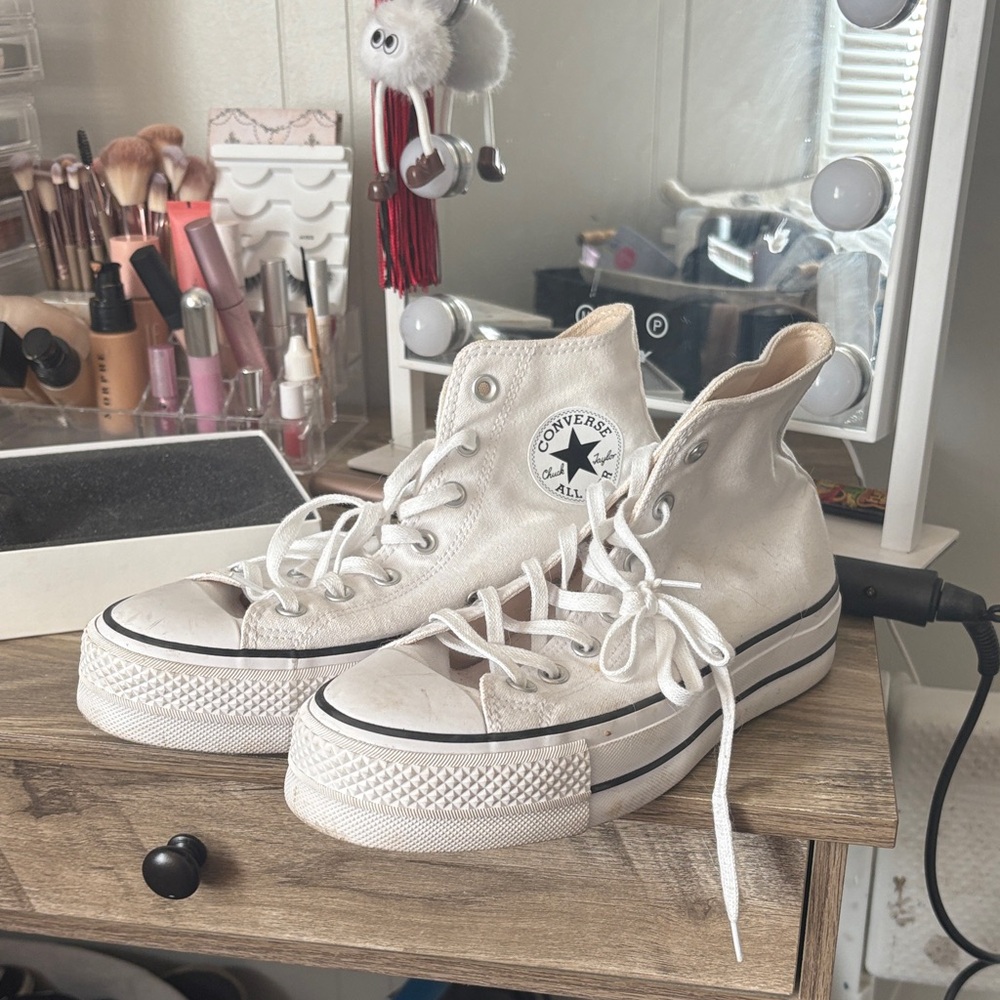 Converse Women's Classic White High-Tops